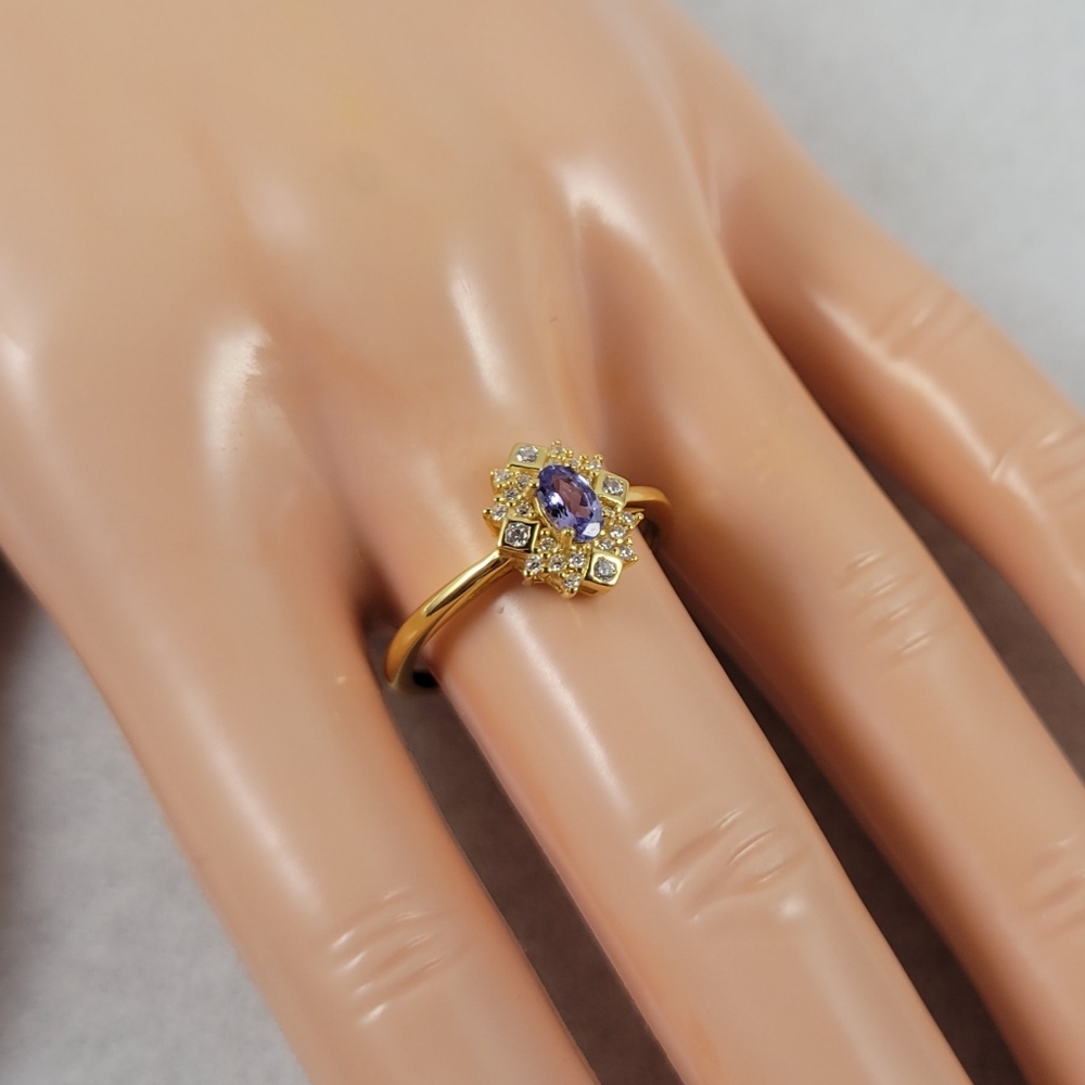 Antique Style 1/4ct Natural Tanzanite Ring - Picture 12 of 16